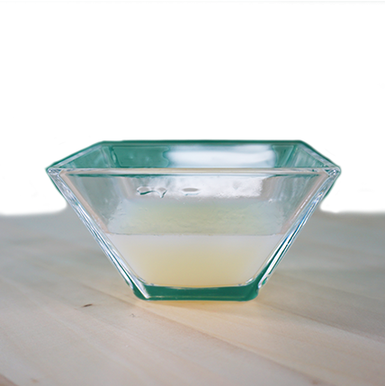 glas-schale, schüssel, glas, unterseite-grün, gelblich-inhalt